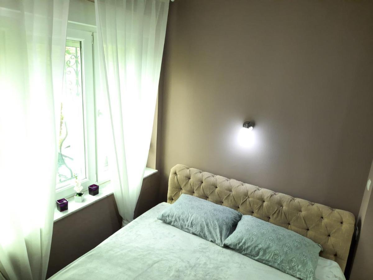 Apartman Nana Lägenhet Mostar Exteriör bild